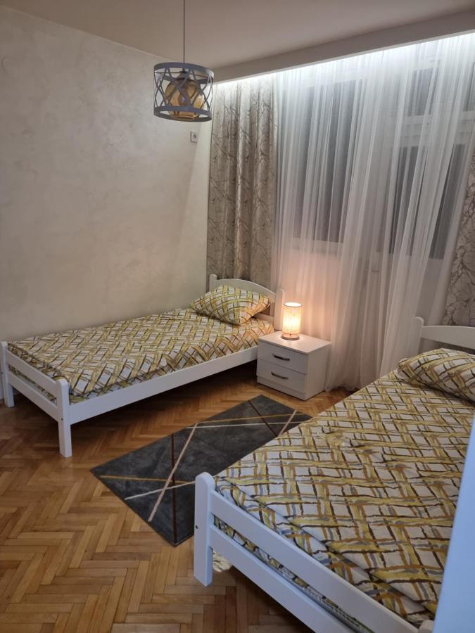 Clock Tower Lux Apartment Podgorica Buitenkant foto